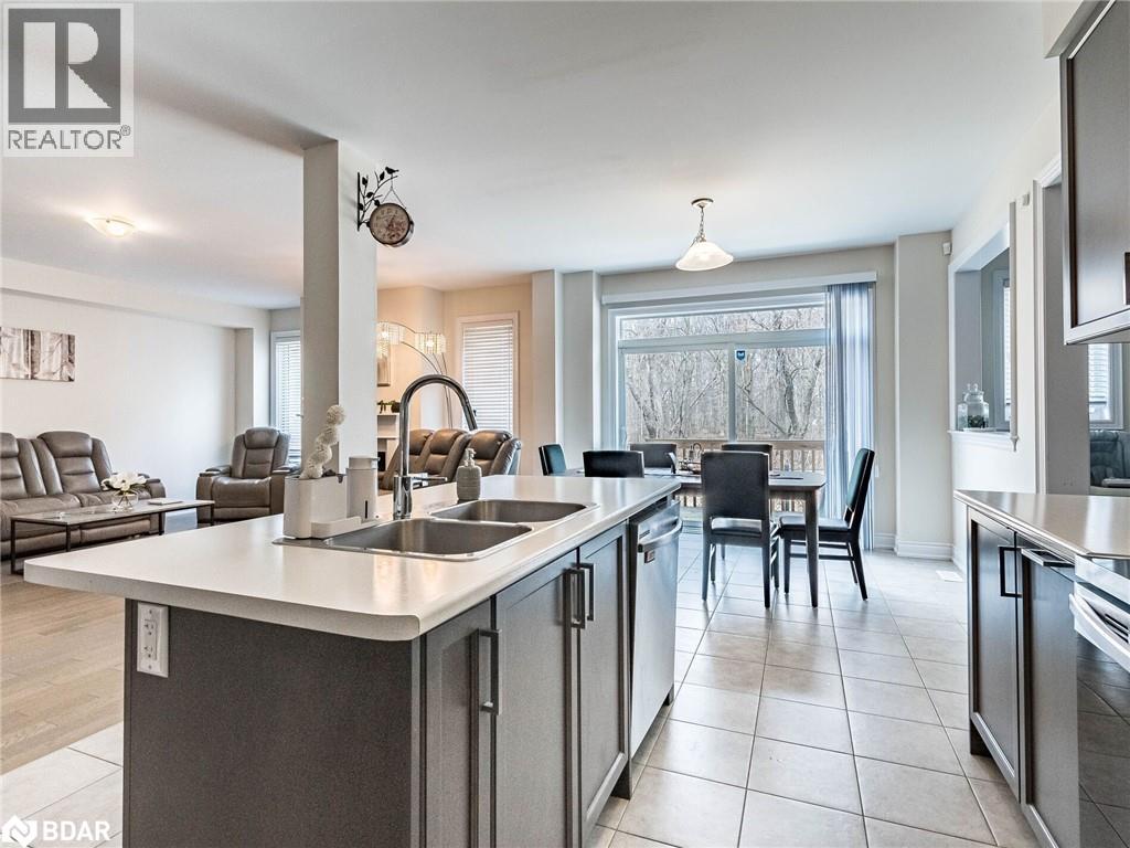 8779 Chickory Trail, Niagara Falls, Ontario  L2H 3S4 - Photo 13 - 40771924