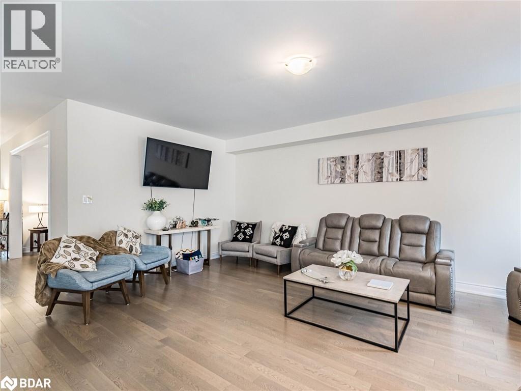 8779 Chickory Trail, Niagara Falls, Ontario  L2H 3S4 - Photo 8 - 40771924