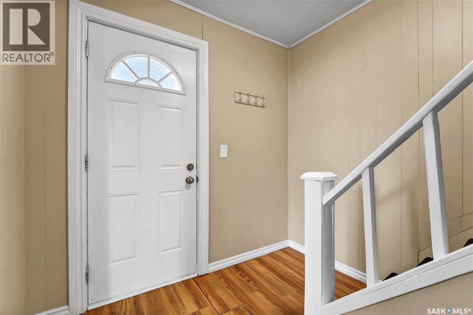 705 L Avenue S, Saskatoon, Saskatchewan  S7M 2H8 - Photo 11 - SK004498