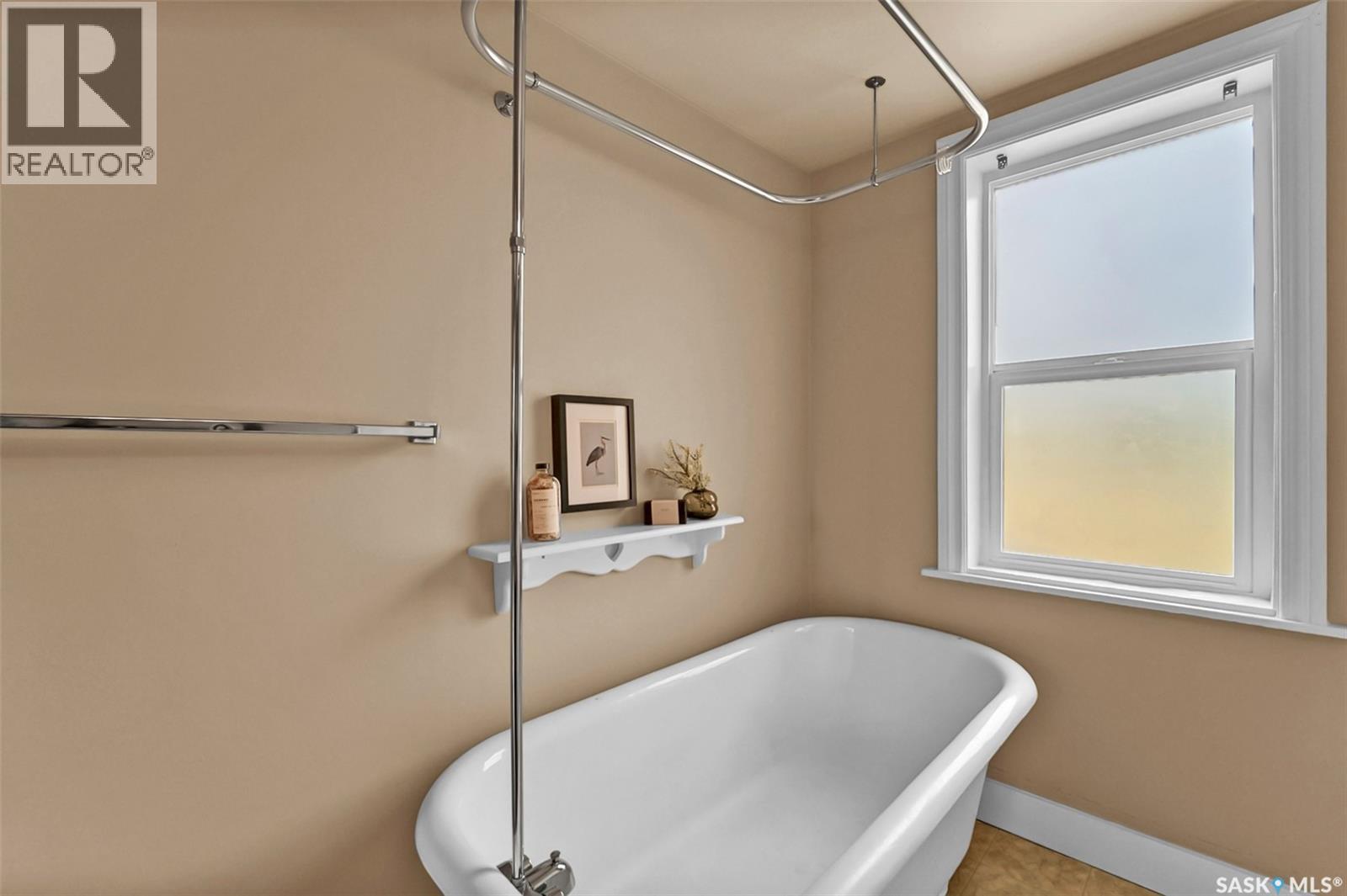 705 L Avenue S, Saskatoon, Saskatchewan  S7M 2H8 - Photo 26 - SK004498