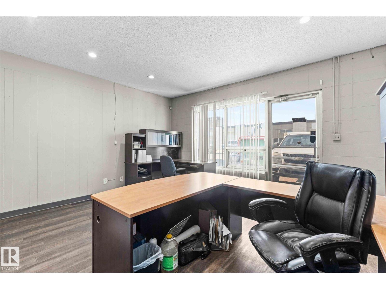9613 62 Av Nw, Edmonton, Alberta  T6E 0E1 - Photo 3 - E4458677