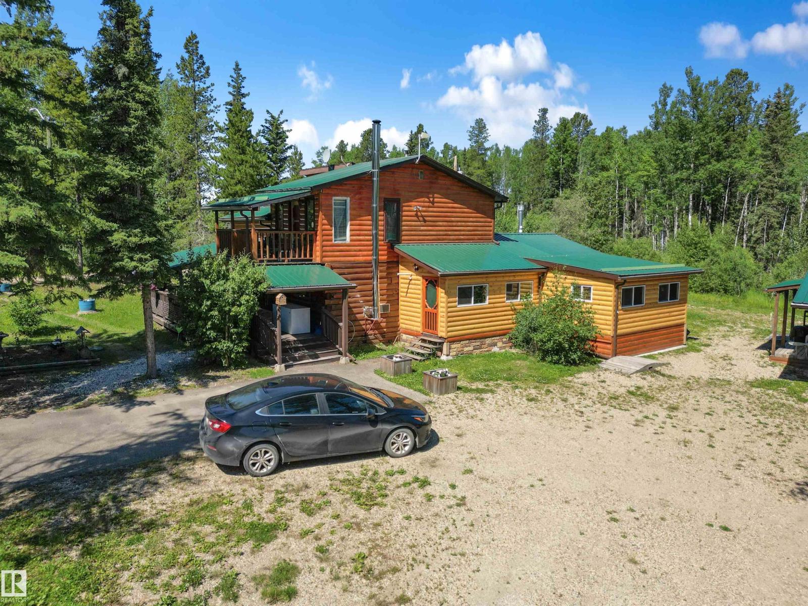 4836 A 53 AVE & 4836 B 53 AV, Cynthia, Alberta