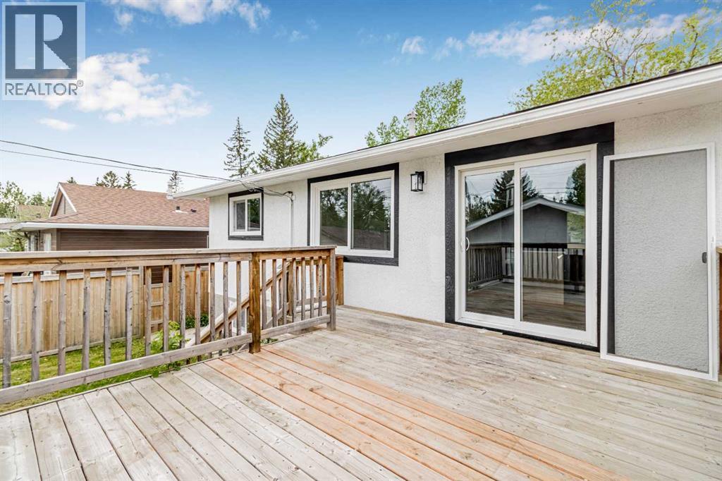 10512 Oakfield Drive Sw, Calgary, Alberta  T2W 2A9 - Photo 32 - A2258728