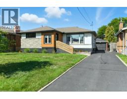 30 CLOKE Court, Hamilton, Ontario