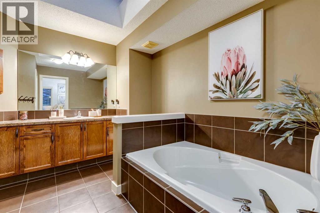 159 Cranfield Circle Se, Calgary, Alberta  T3M 1H1 - Photo 21 - A2258607