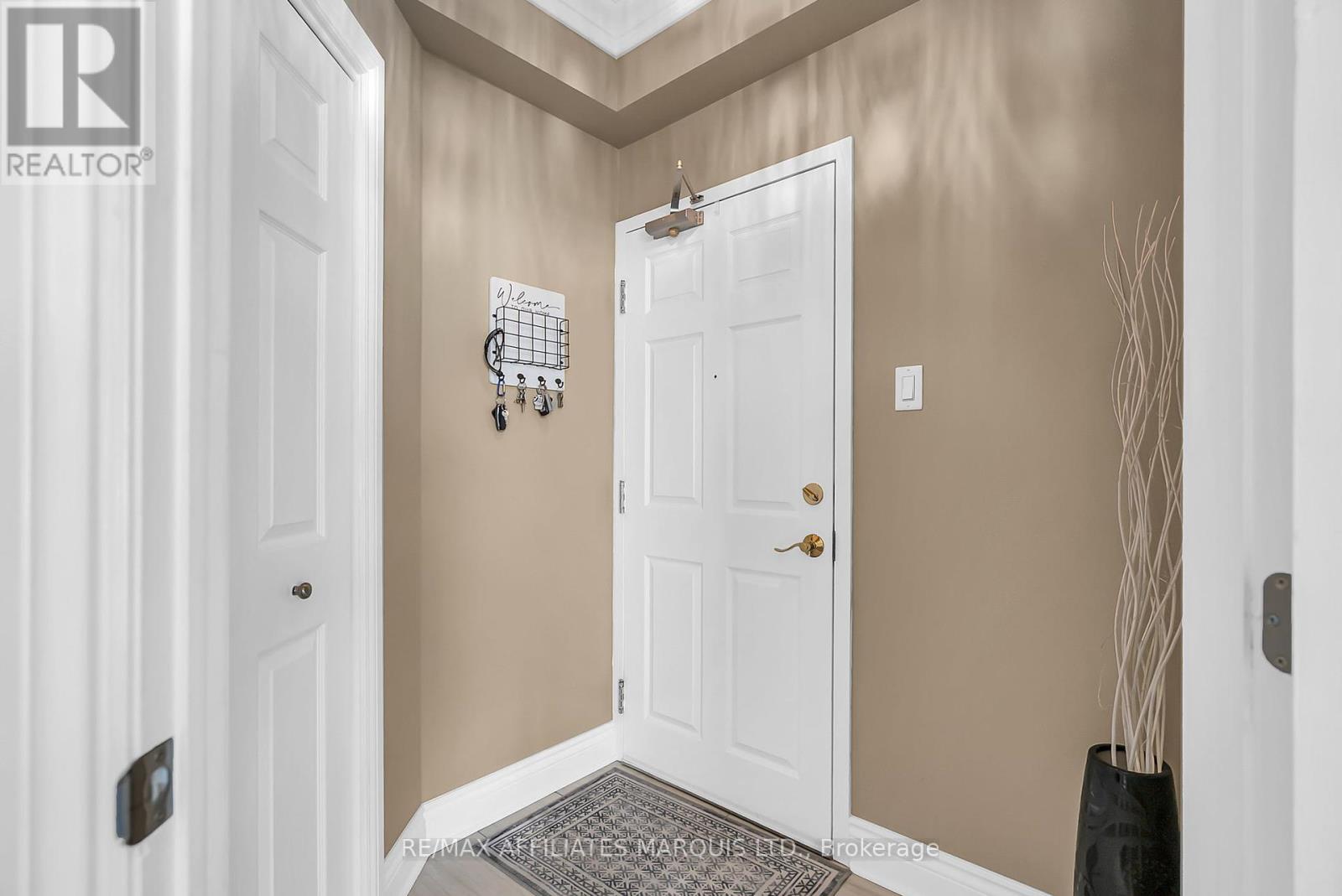 403 - 321 Water Street W, Cornwall, Ontario  K6J 1A5 - Photo 20 - X12415987