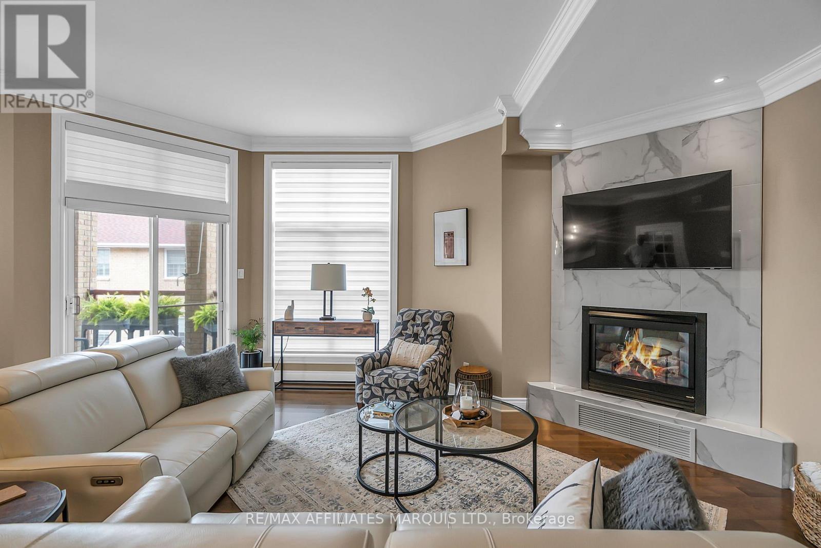 403 - 321 Water Street W, Cornwall, Ontario  K6J 1A5 - Photo 3 - X12415987
