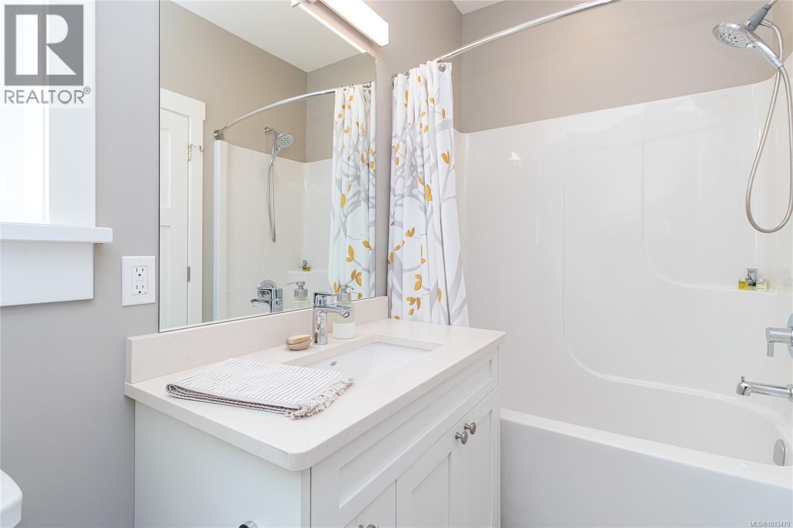 Property at 1835 Westlock Rd image 4