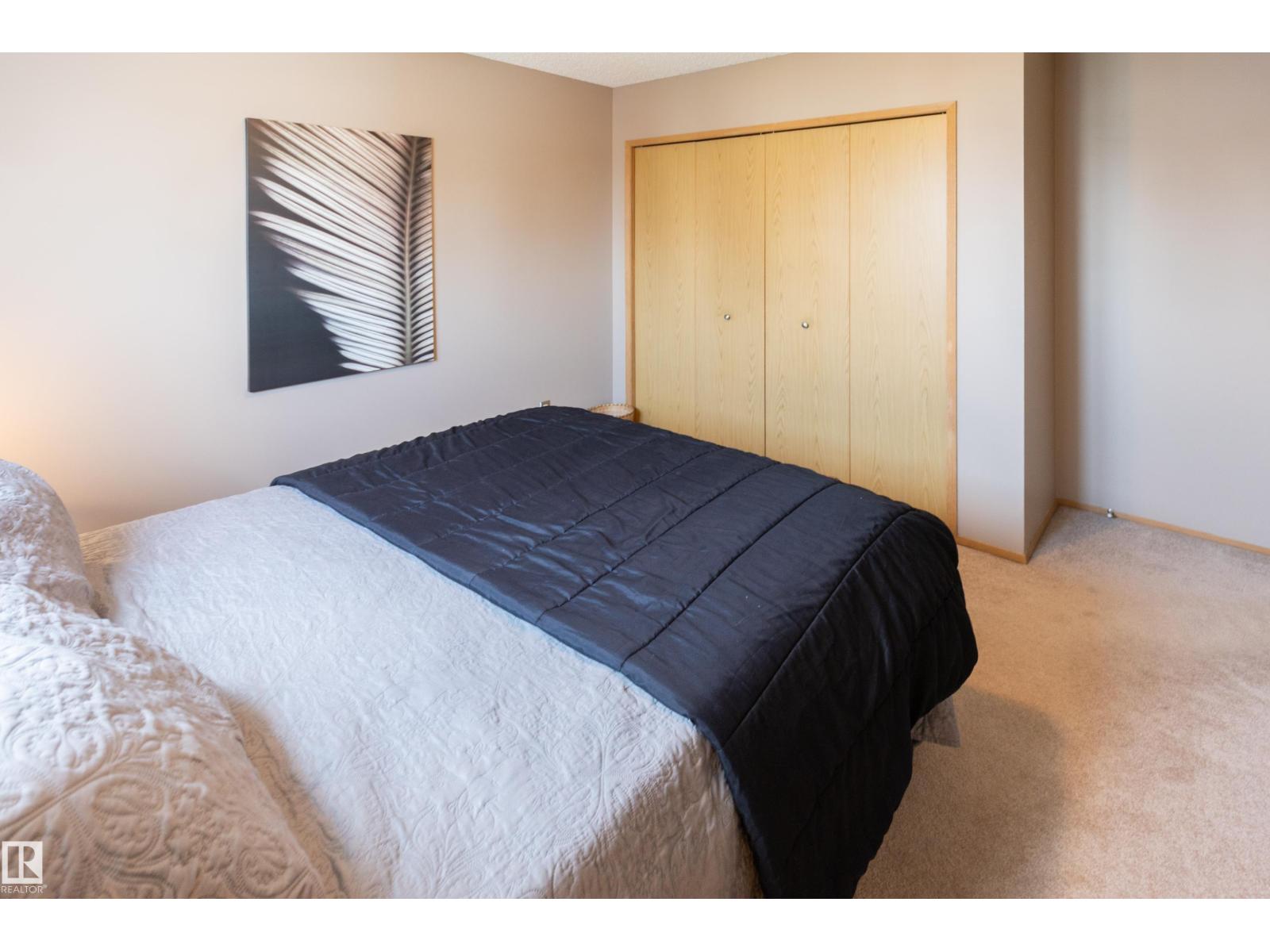 224 Kirkwood Av Nw, Edmonton, Alberta  T6L 5A8 - Photo 14 - E4457439