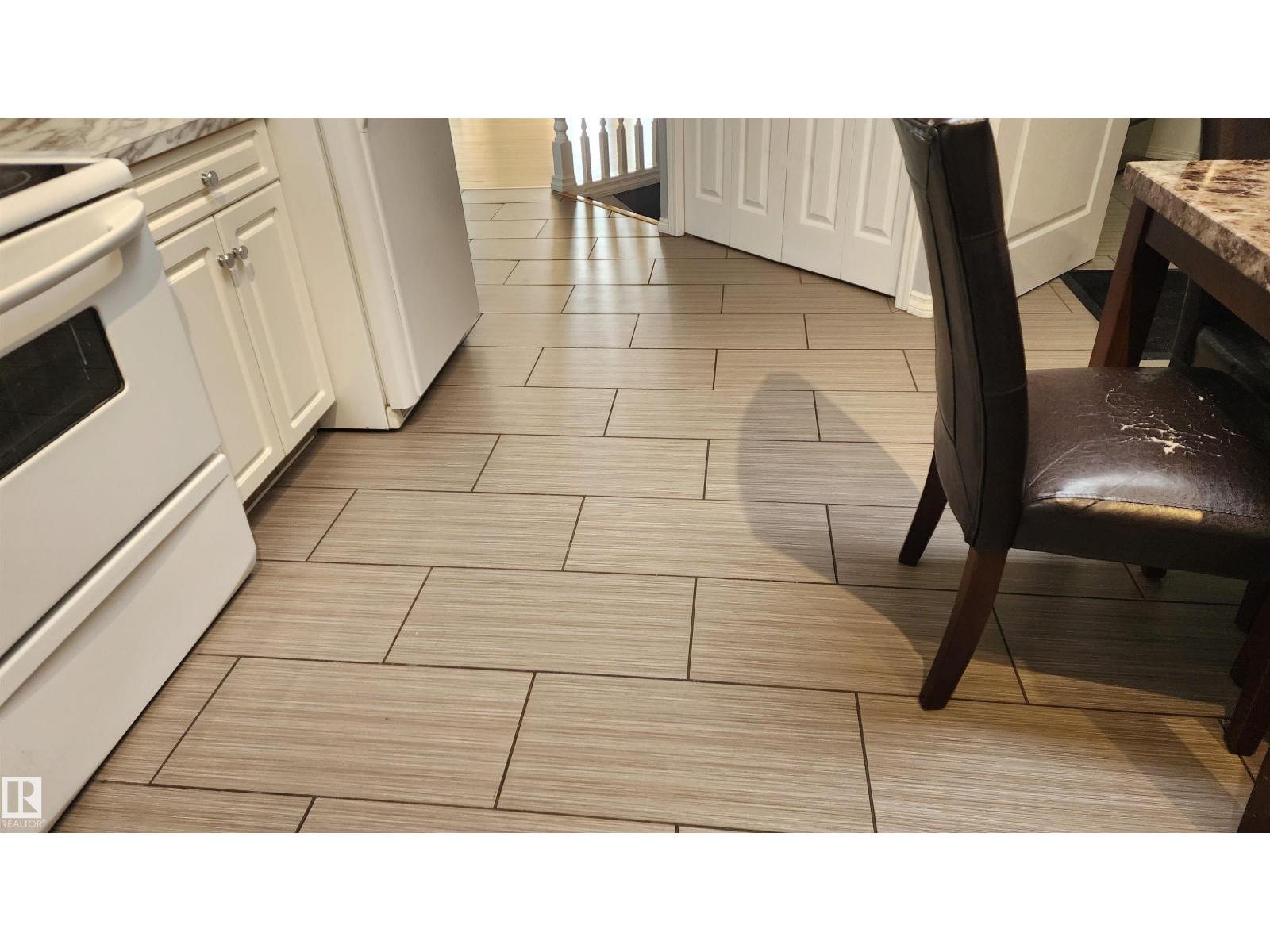 5121 59 Av, Elk Point, Alberta  T0A 1A0 - Photo 13 - E4458682