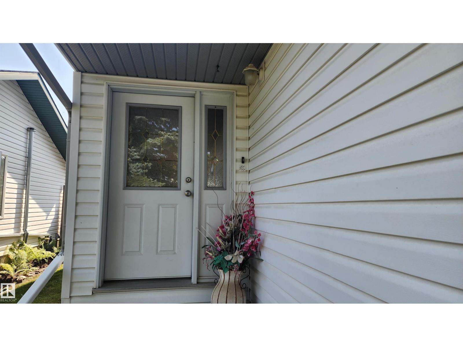 5121 59 Av, Elk Point, Alberta  T0A 1A0 - Photo 3 - E4458682