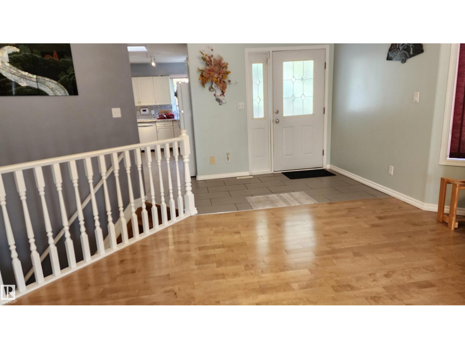 5121 59 Av, Elk Point, Alberta  T0A 1A0 - Photo 4 - E4458682