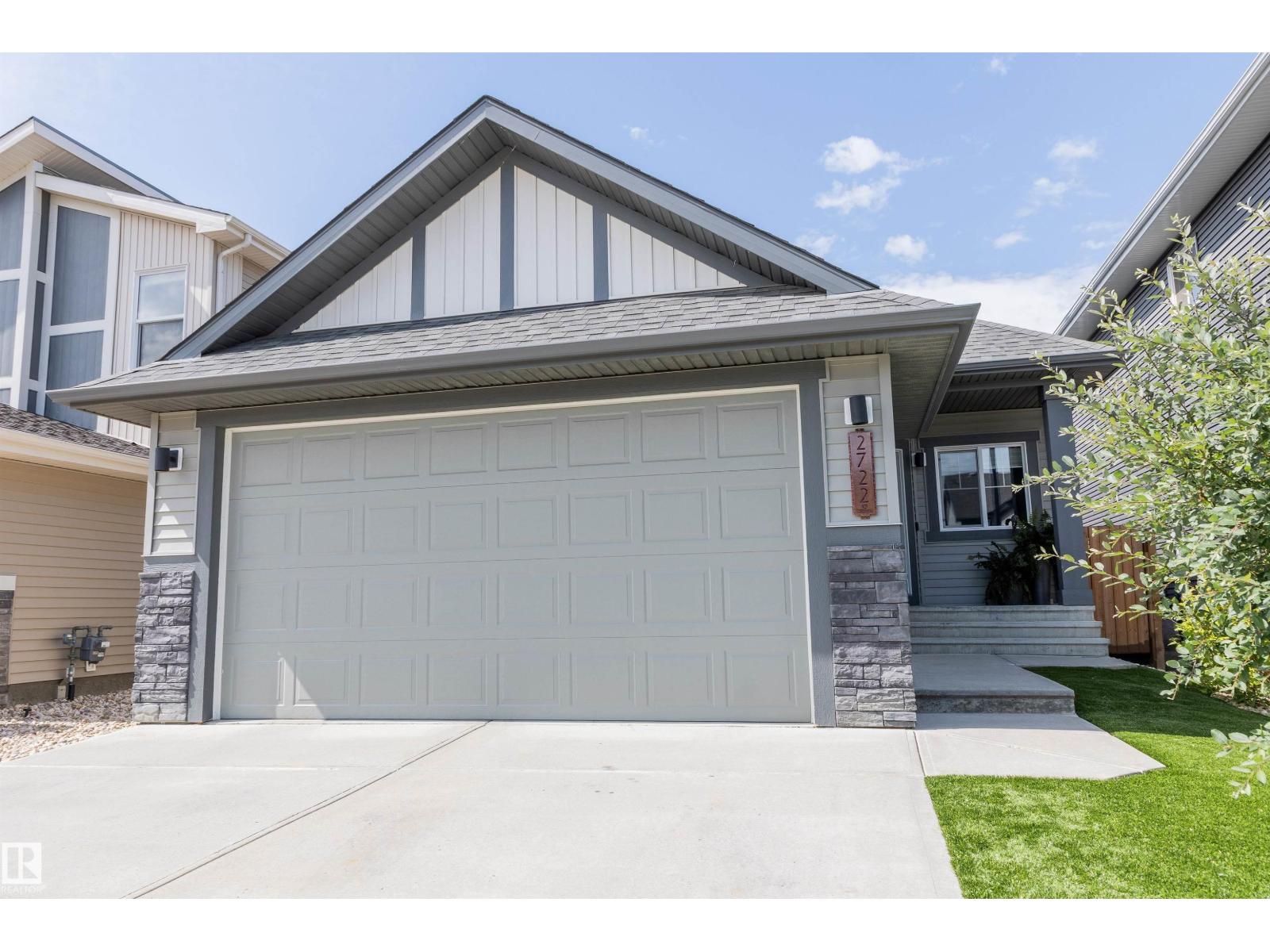 2722 COLLINS CR SW, Edmonton, Alberta
