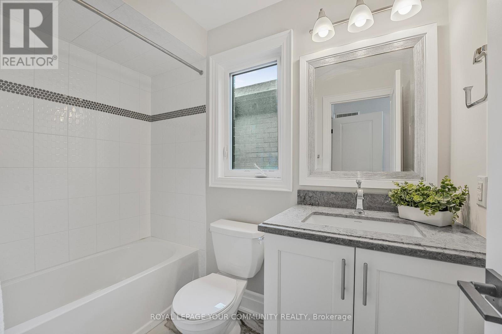 93 Velia Court, Vaughan, Ontario  L4H 4S5 - Photo 24 - N12416385