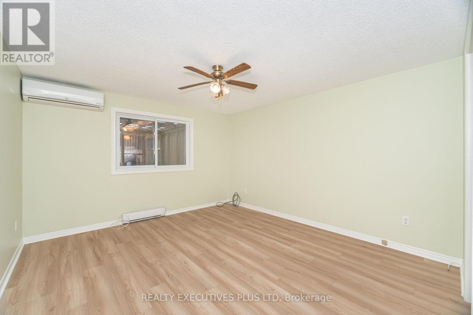 3 Hickory Court, New Tecumseth, Ontario  L0G 1W0 - Photo 23 - N12416422