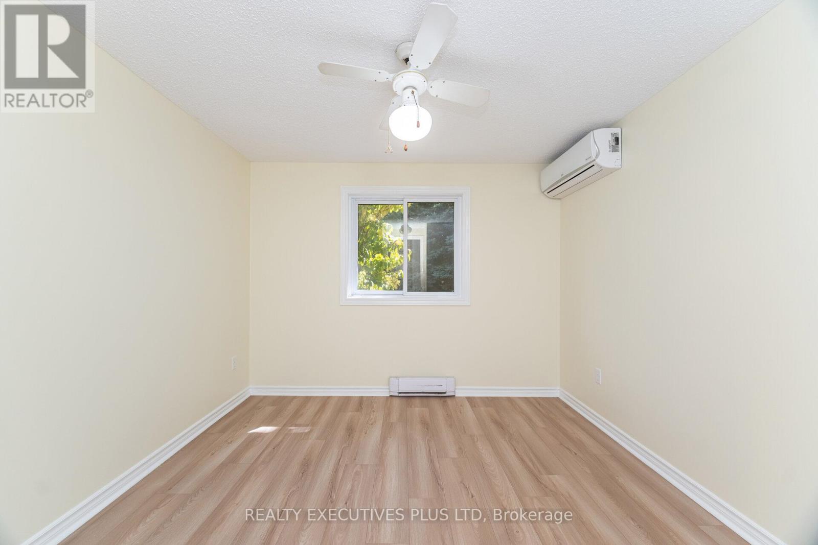 3 Hickory Court, New Tecumseth, Ontario  L0G 1W0 - Photo 29 - N12416422
