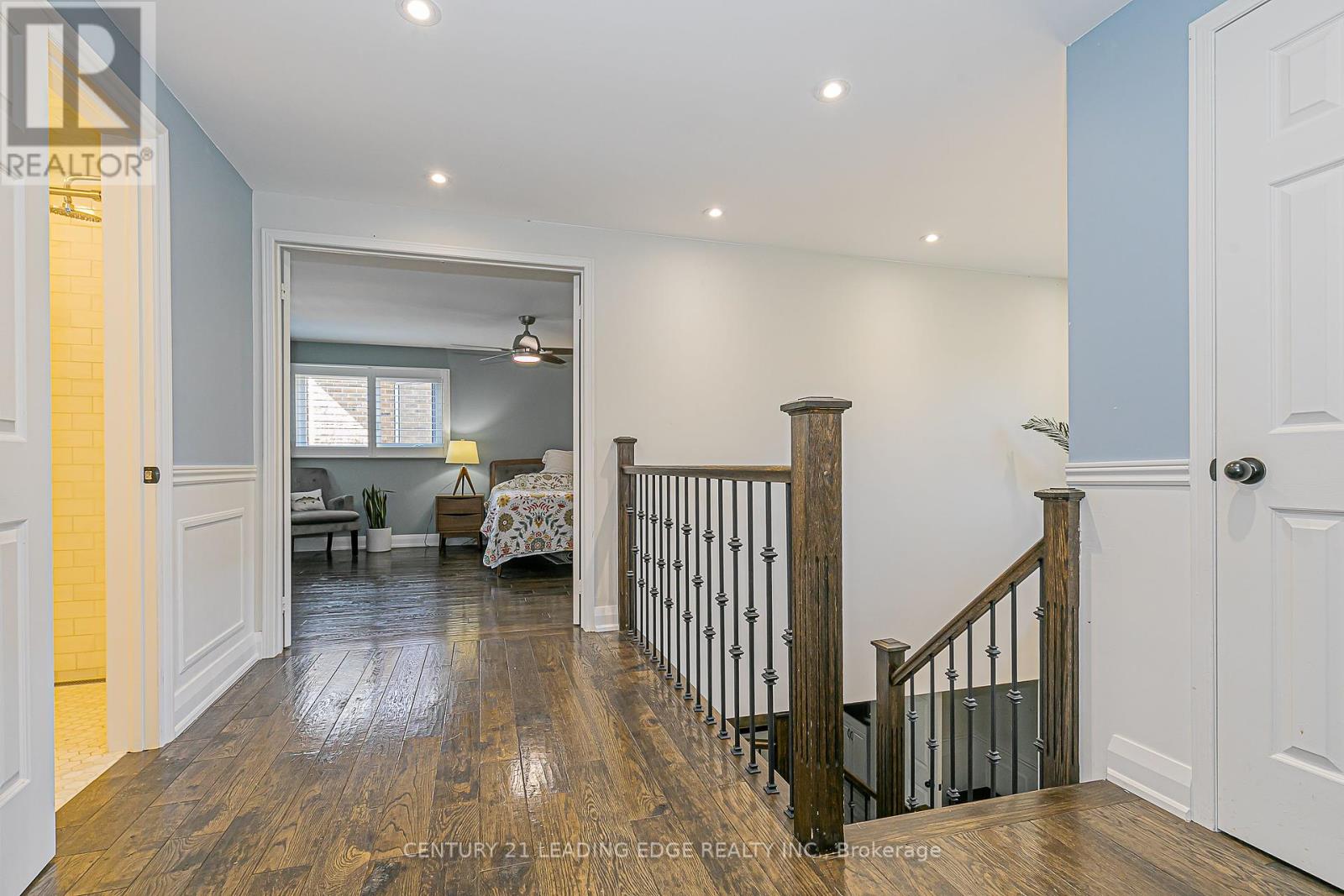 31 Twelve Oaks Drive, Aurora, Ontario  L4G 6J5 - Photo 20 - N12416452