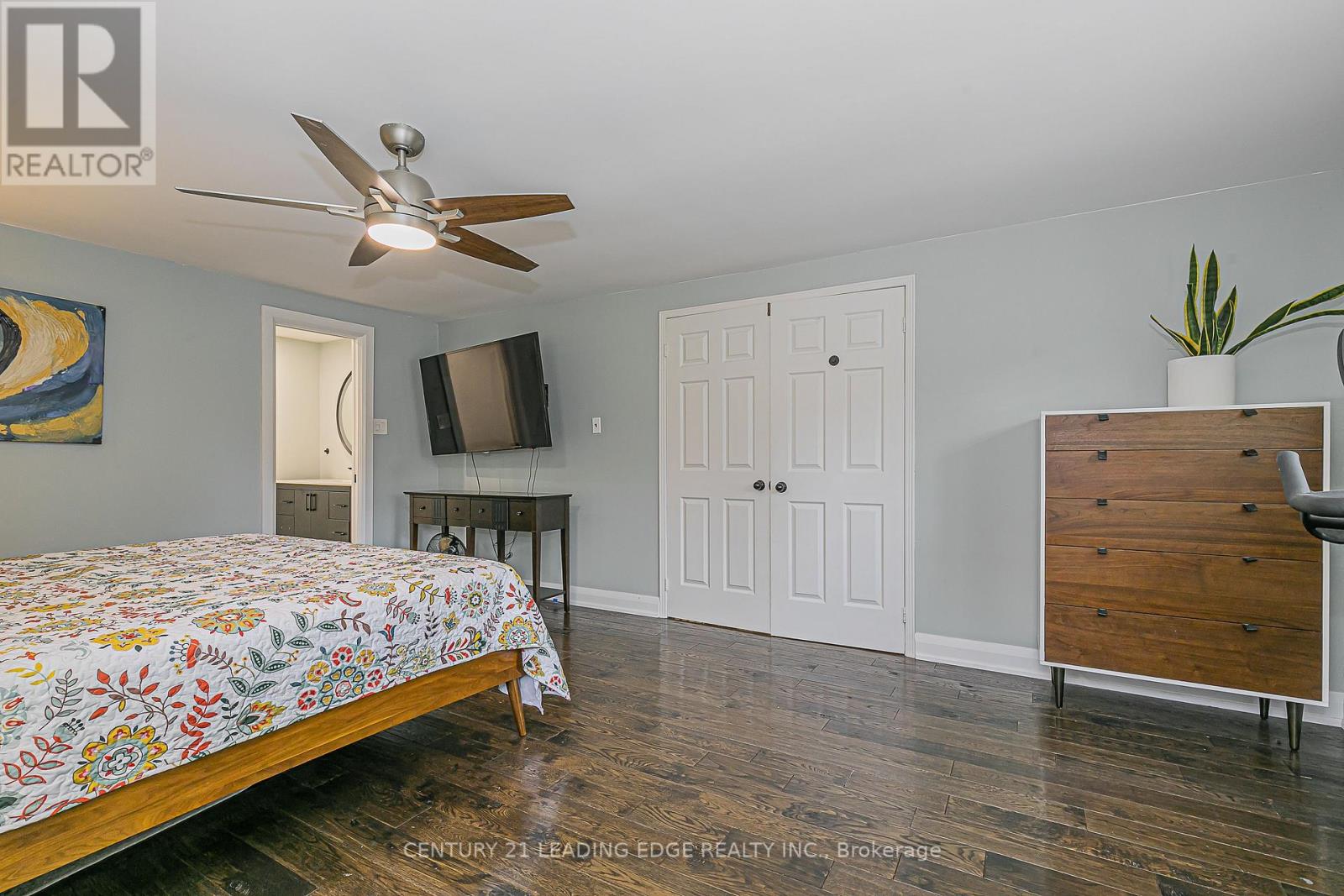 31 Twelve Oaks Drive, Aurora, Ontario  L4G 6J5 - Photo 22 - N12416452