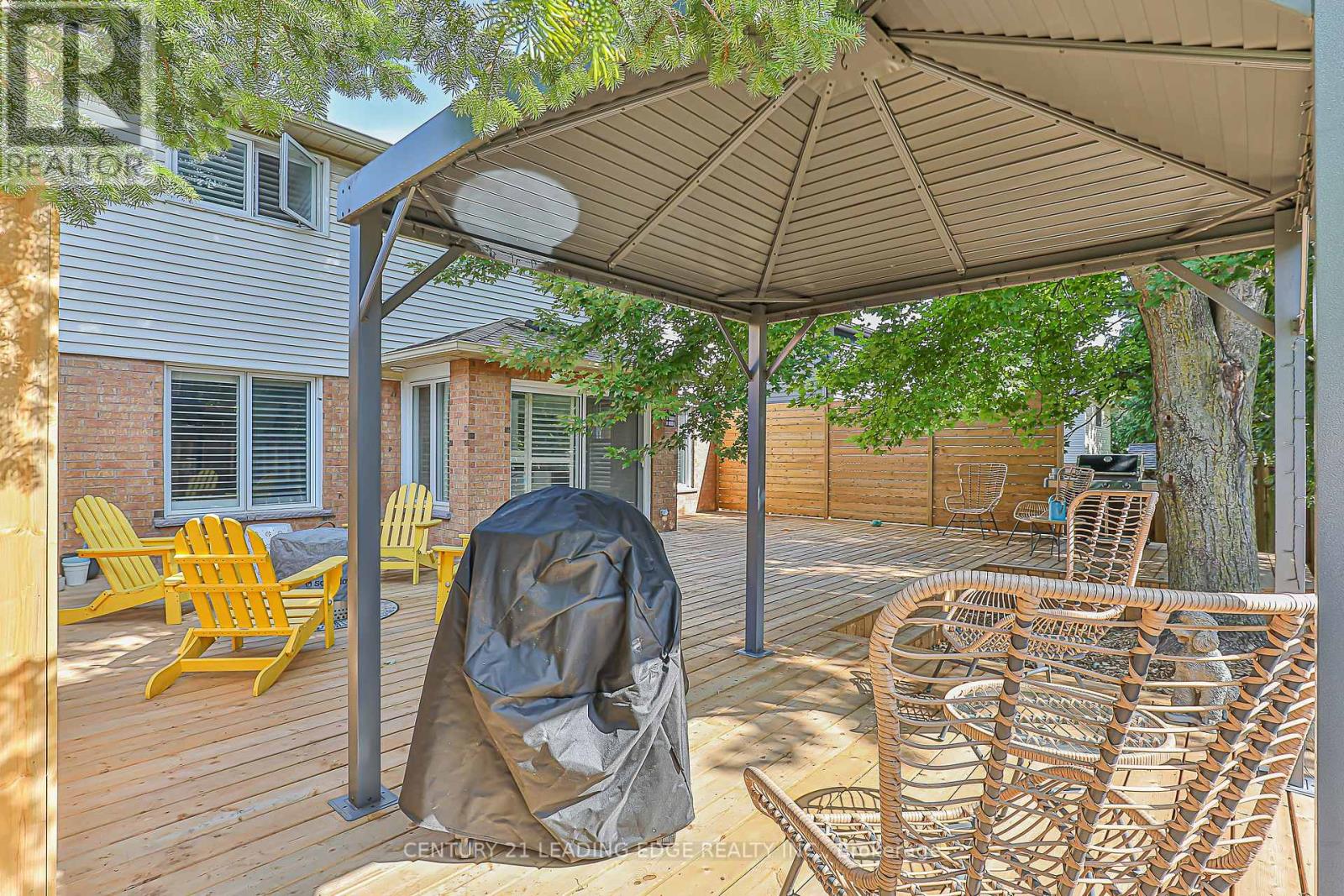 31 Twelve Oaks Drive, Aurora, Ontario  L4G 6J5 - Photo 37 - N12416452