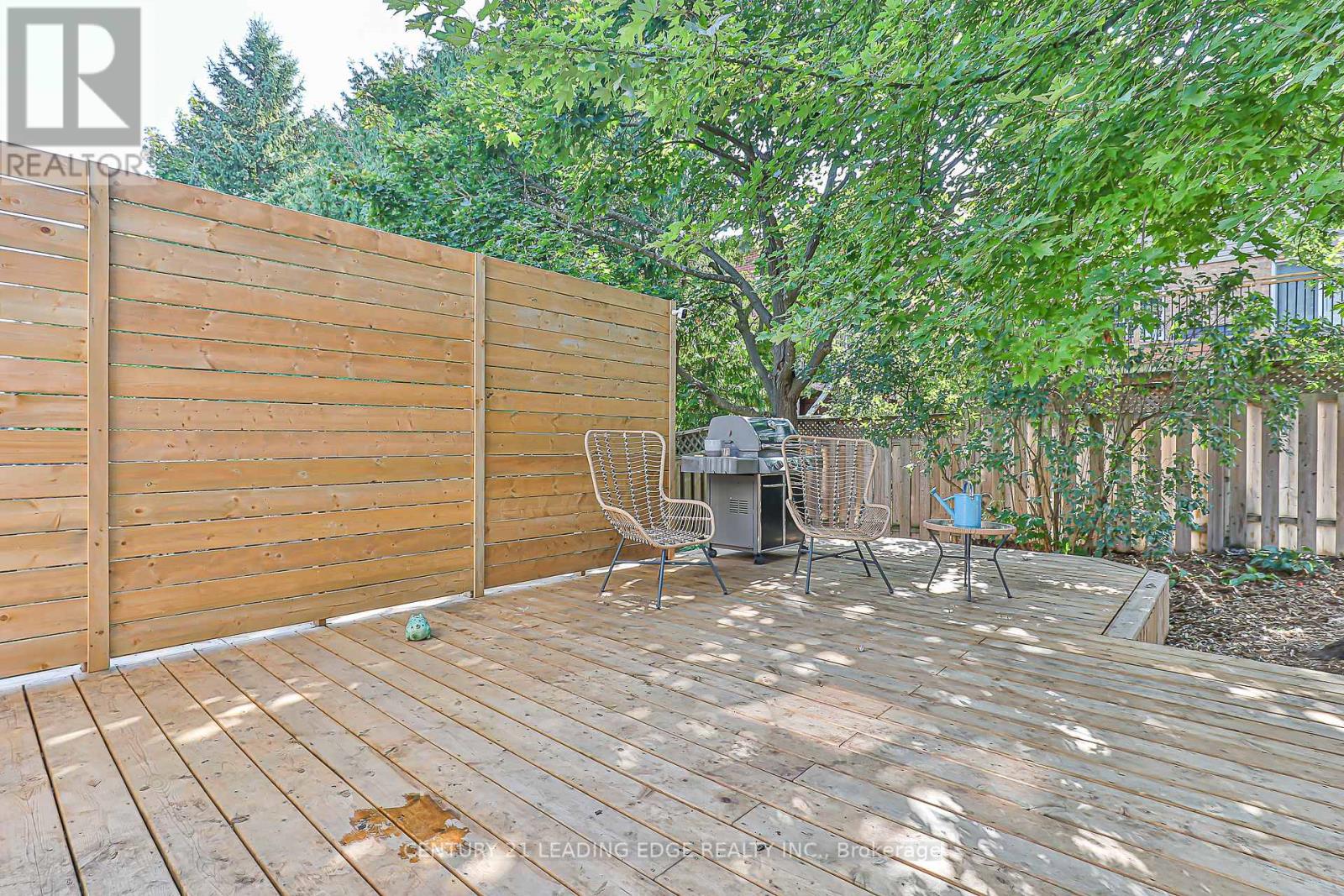 31 Twelve Oaks Drive, Aurora, Ontario  L4G 6J5 - Photo 40 - N12416452