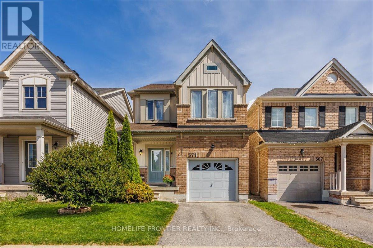 371 Langford Boulevard, Bradford West Gwillimbury, Ontario  L3Z 0P7 - Photo 1 - N12416457