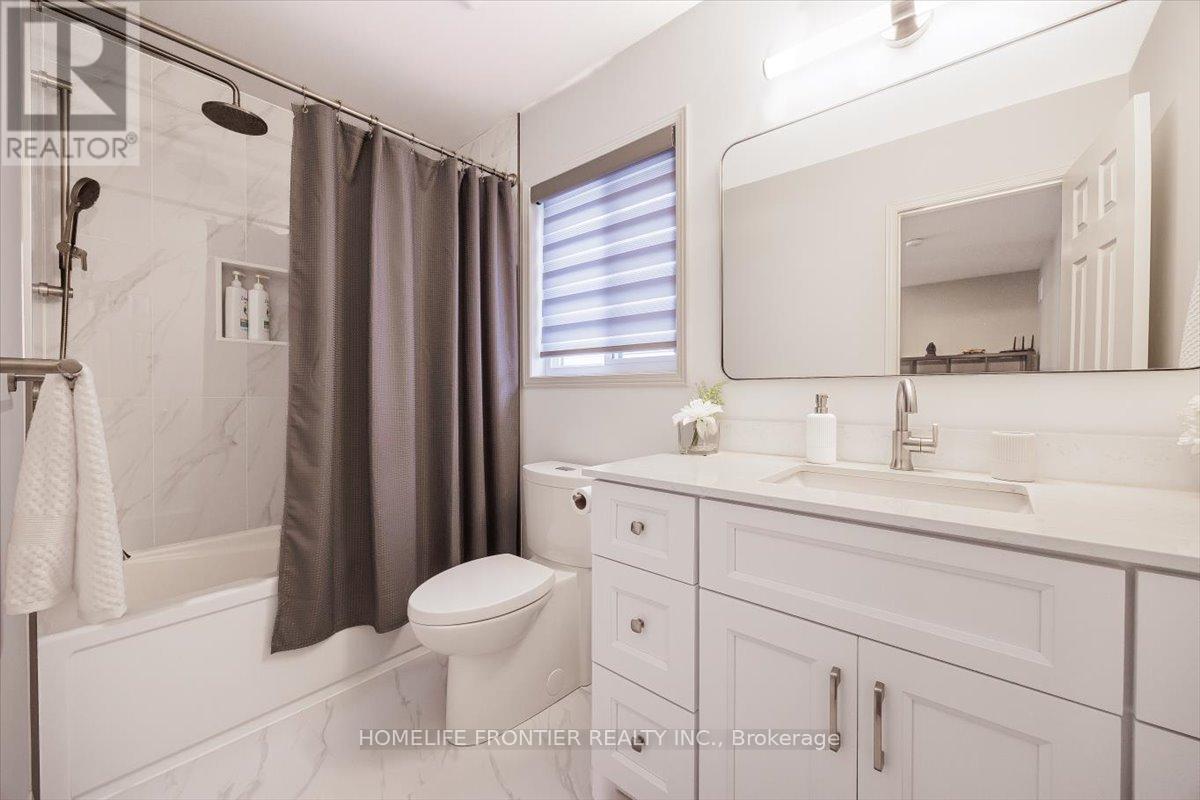 371 Langford Boulevard, Bradford West Gwillimbury, Ontario  L3Z 0P7 - Photo 22 - N12416457