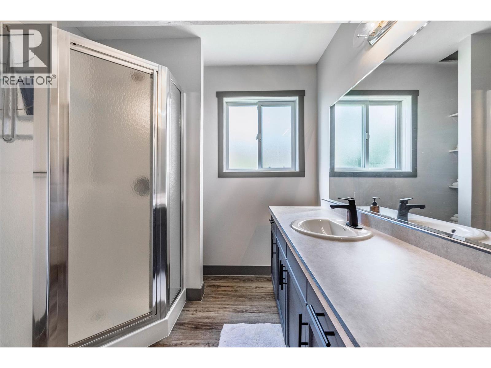 323 Riesling Place, Oliver, British Columbia  V0H 1T4 - Photo 24 - 10363355