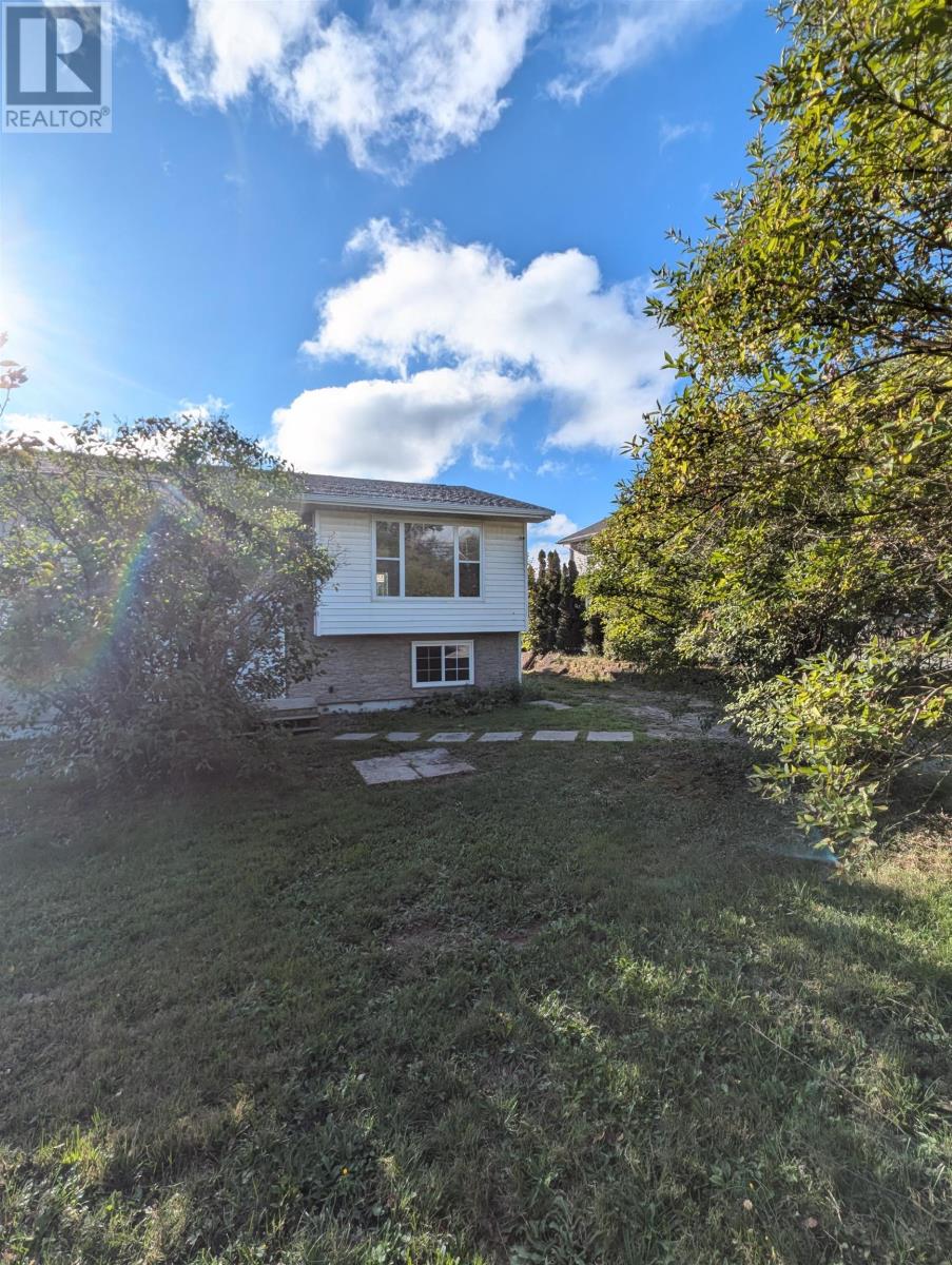 Property at 575 Highway 2 image 2