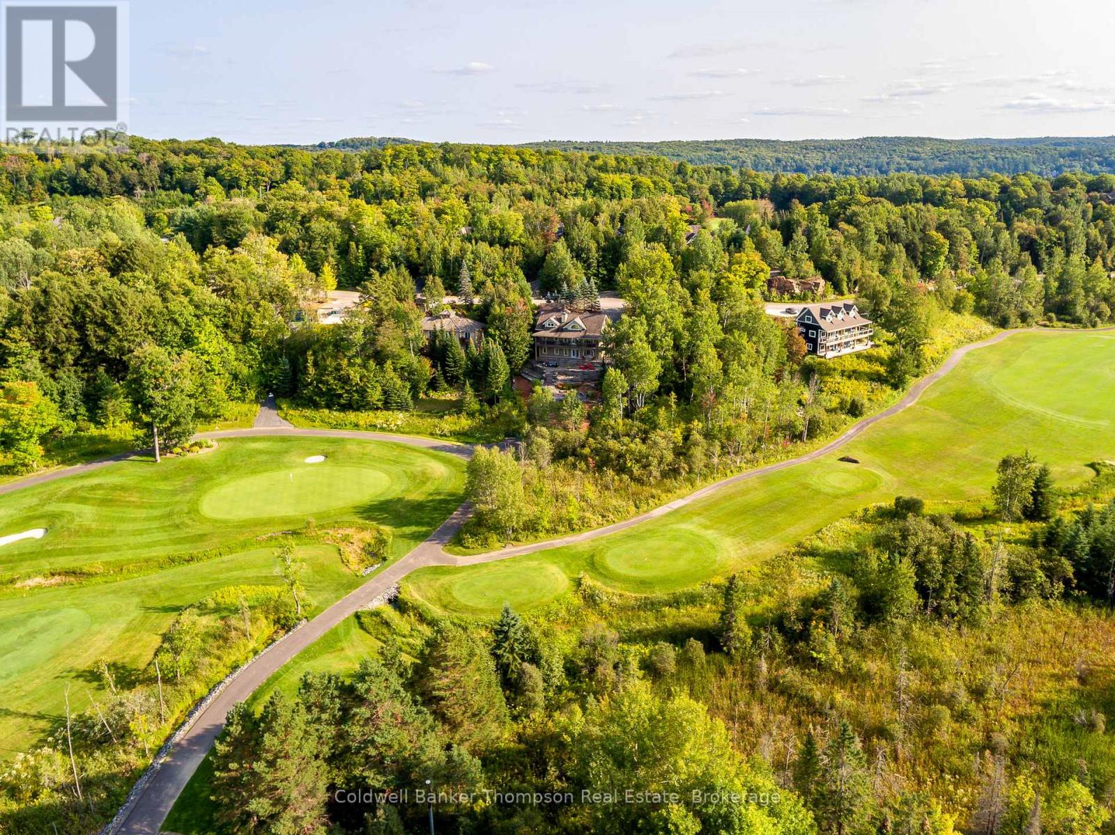 21 Deerhurst Highlands Drive, Huntsville, Ontario  P1H 1B1 - Photo 1 - X12416481
