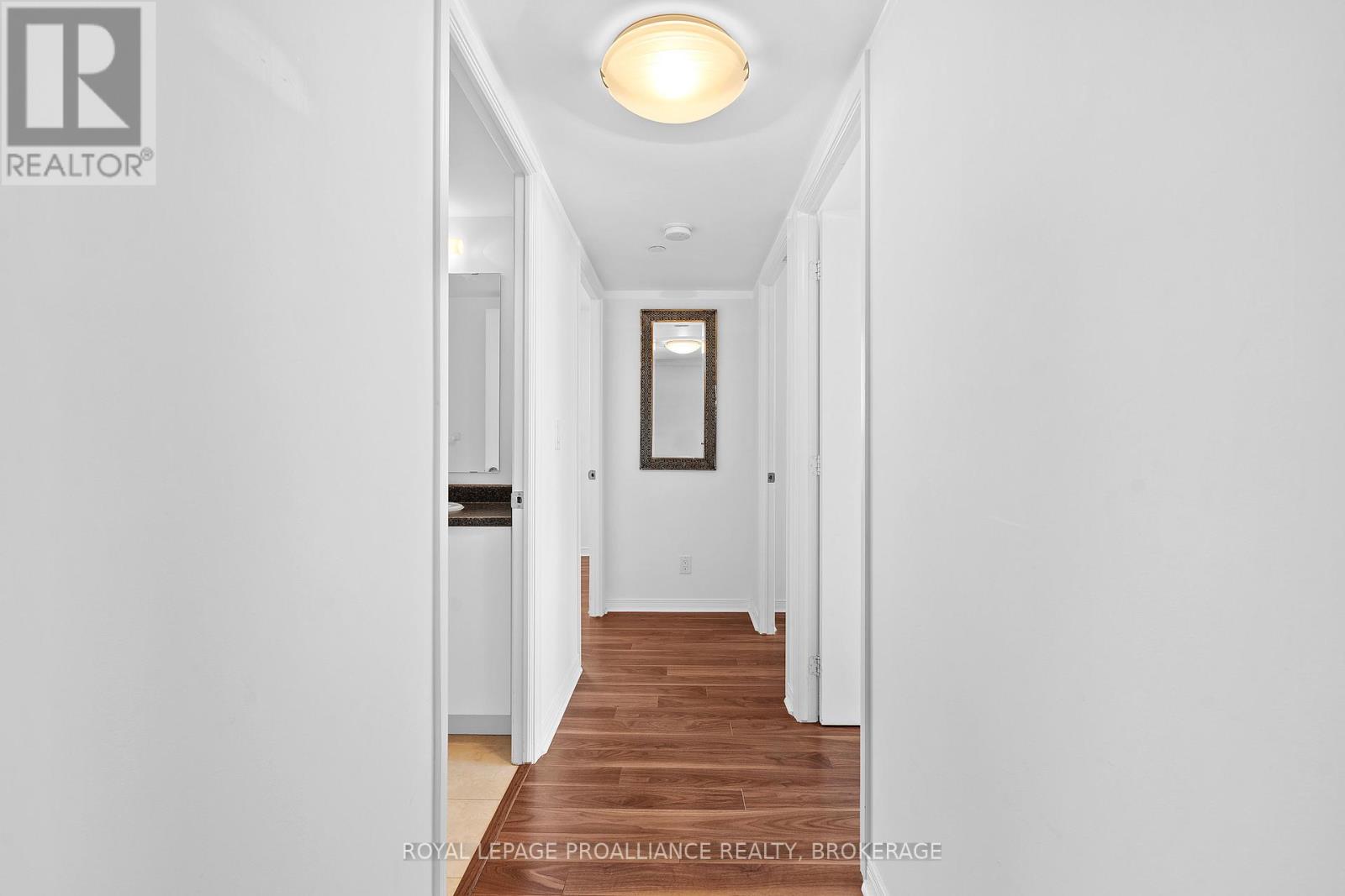 406 - 121 Queen Street, Kingston, Ontario  K7K 0G6 - Photo 15 - X12416489