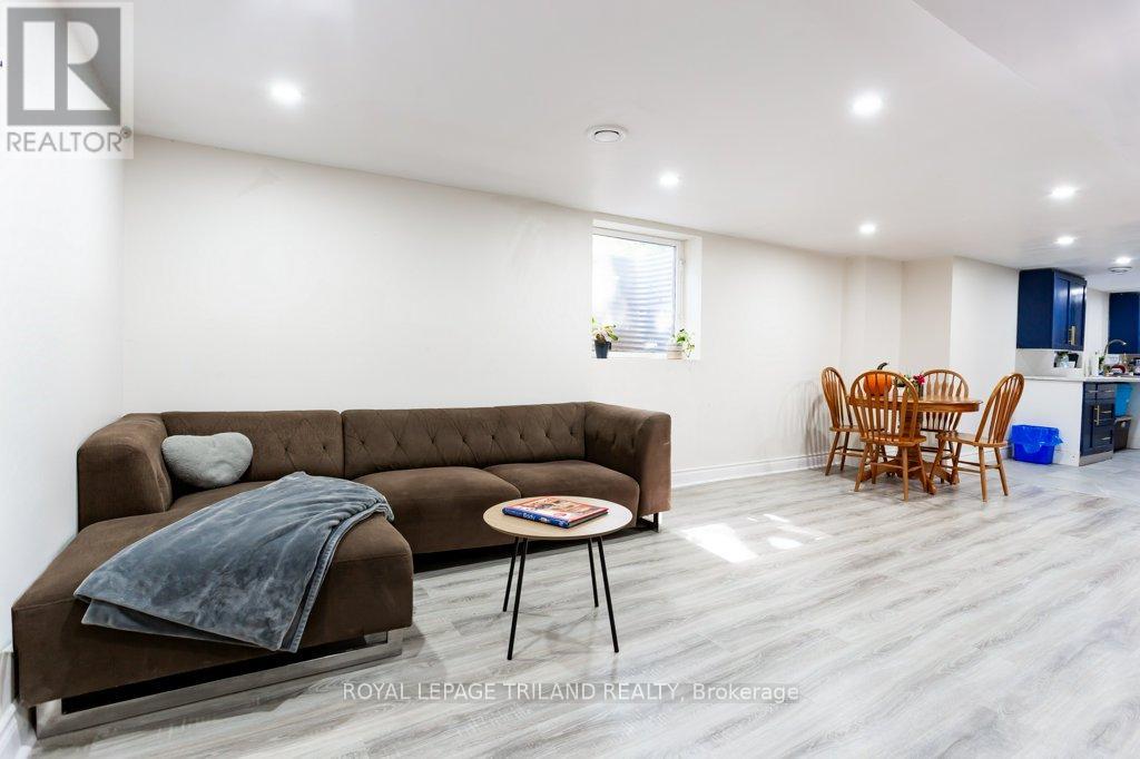 75 Tweed Crescent, London North, Ontario  N5X 1Z5 - Photo 37 - X12416468