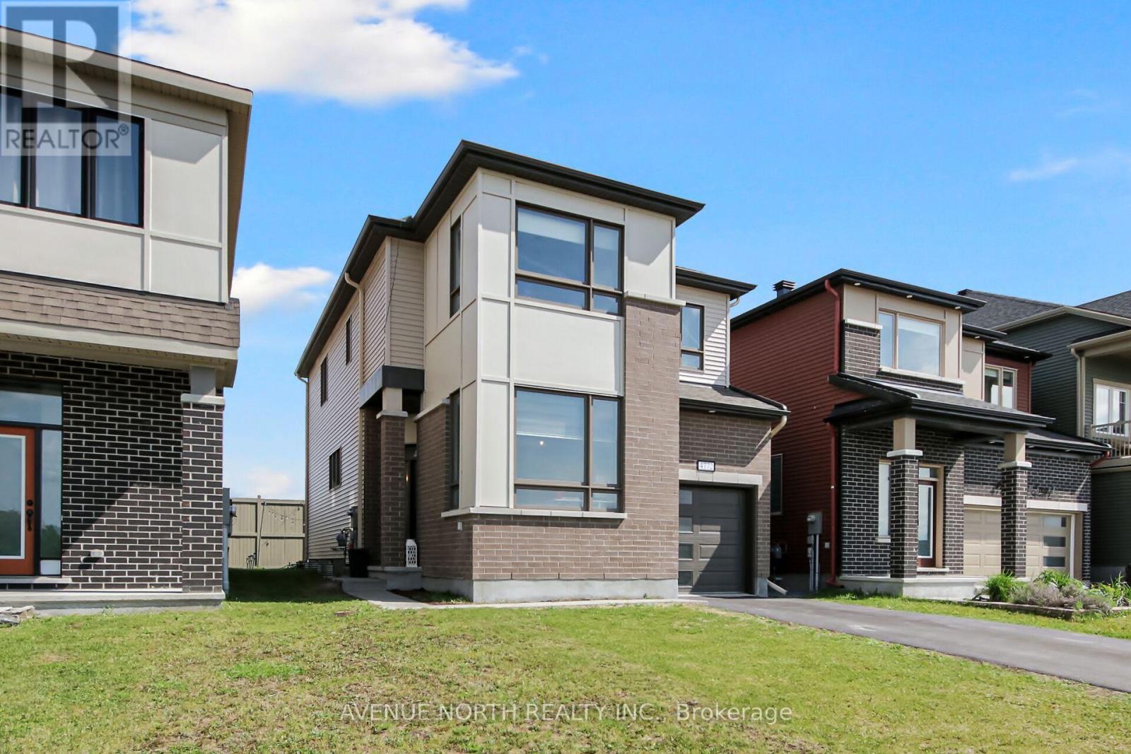 4772 Abbott Street E, Ottawa, Ontario  K2V 0L4 - Photo 2 - X12416503