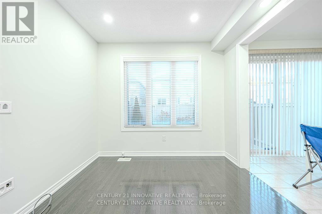 Upper - 59 Speedwell Street W, Brampton, Ontario  L6X 0R8 - Photo 11 - W12416405