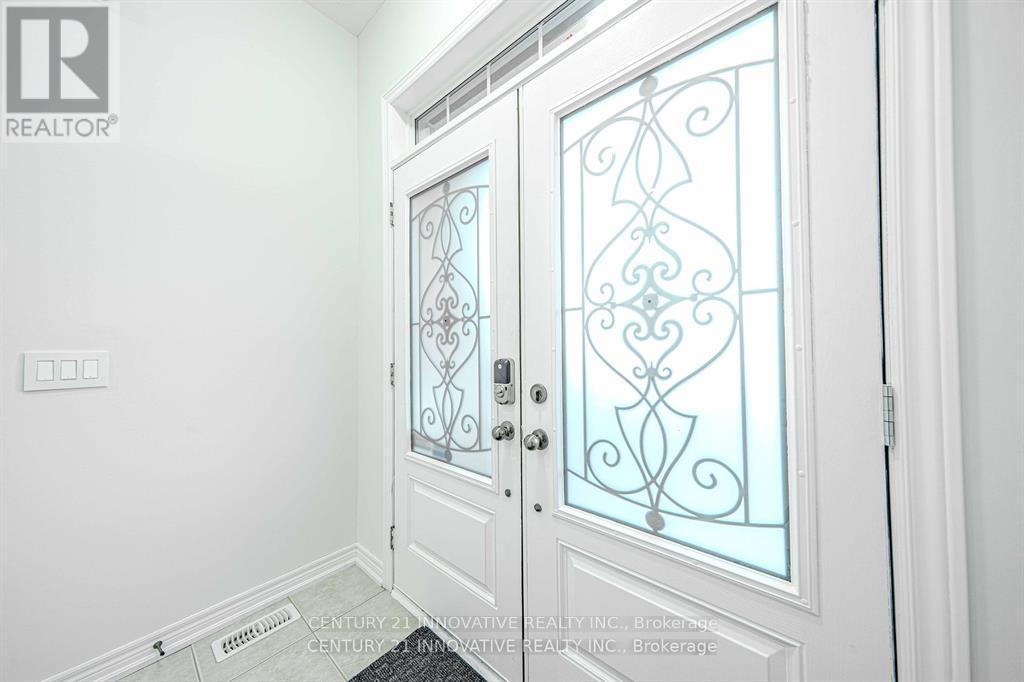 Upper - 59 Speedwell Street W, Brampton, Ontario  L6X 0R8 - Photo 3 - W12416405