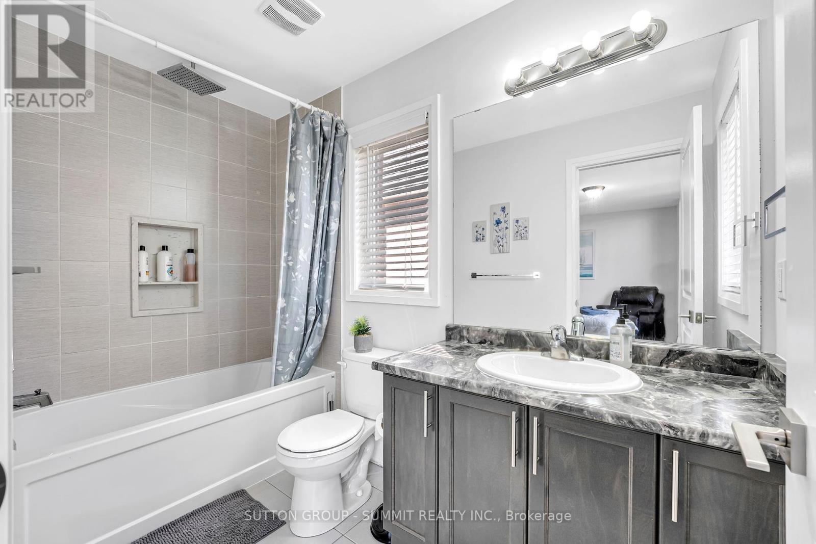 15 Rolling Rock Way, Brampton, Ontario  L6Y 6H3 - Photo 17 - W12416423