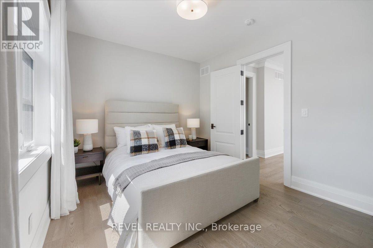 493 Brookside Drive, Oakville, Ontario  L6K 1R4 - Photo 23 - W12416428