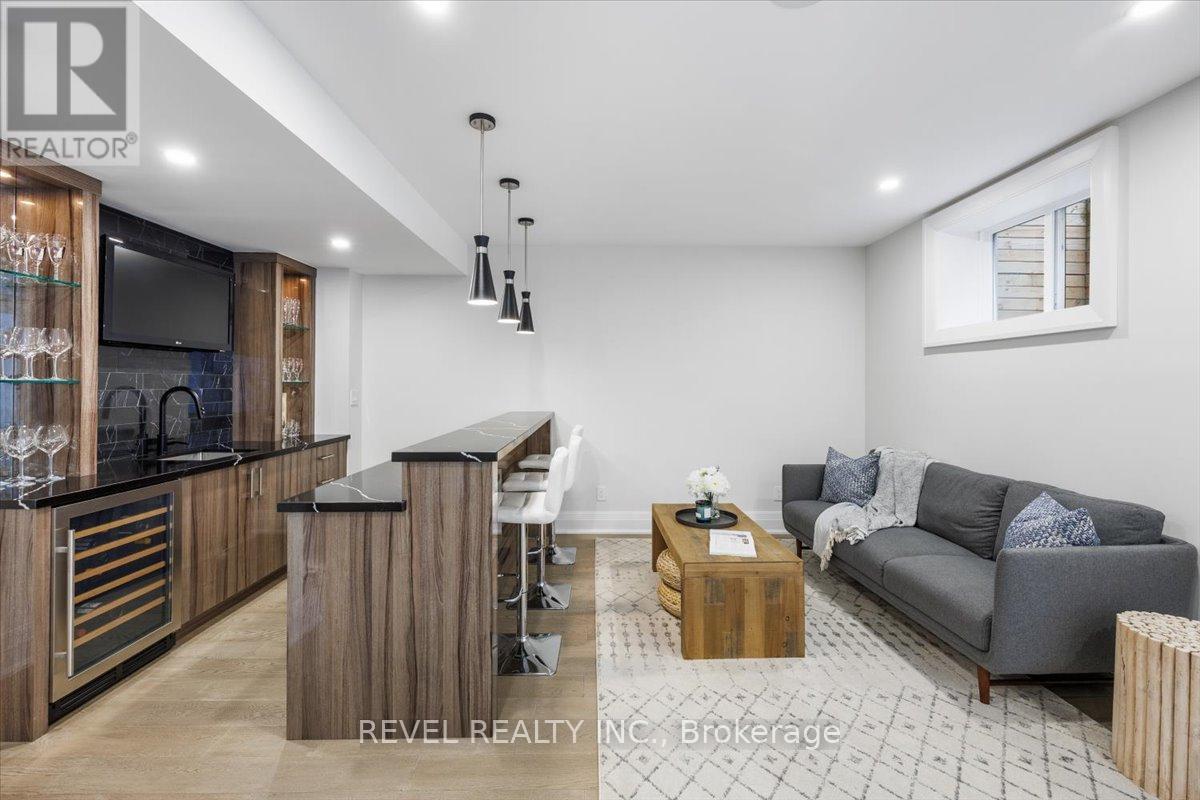 493 Brookside Drive, Oakville, Ontario  L6K 1R4 - Photo 35 - W12416428