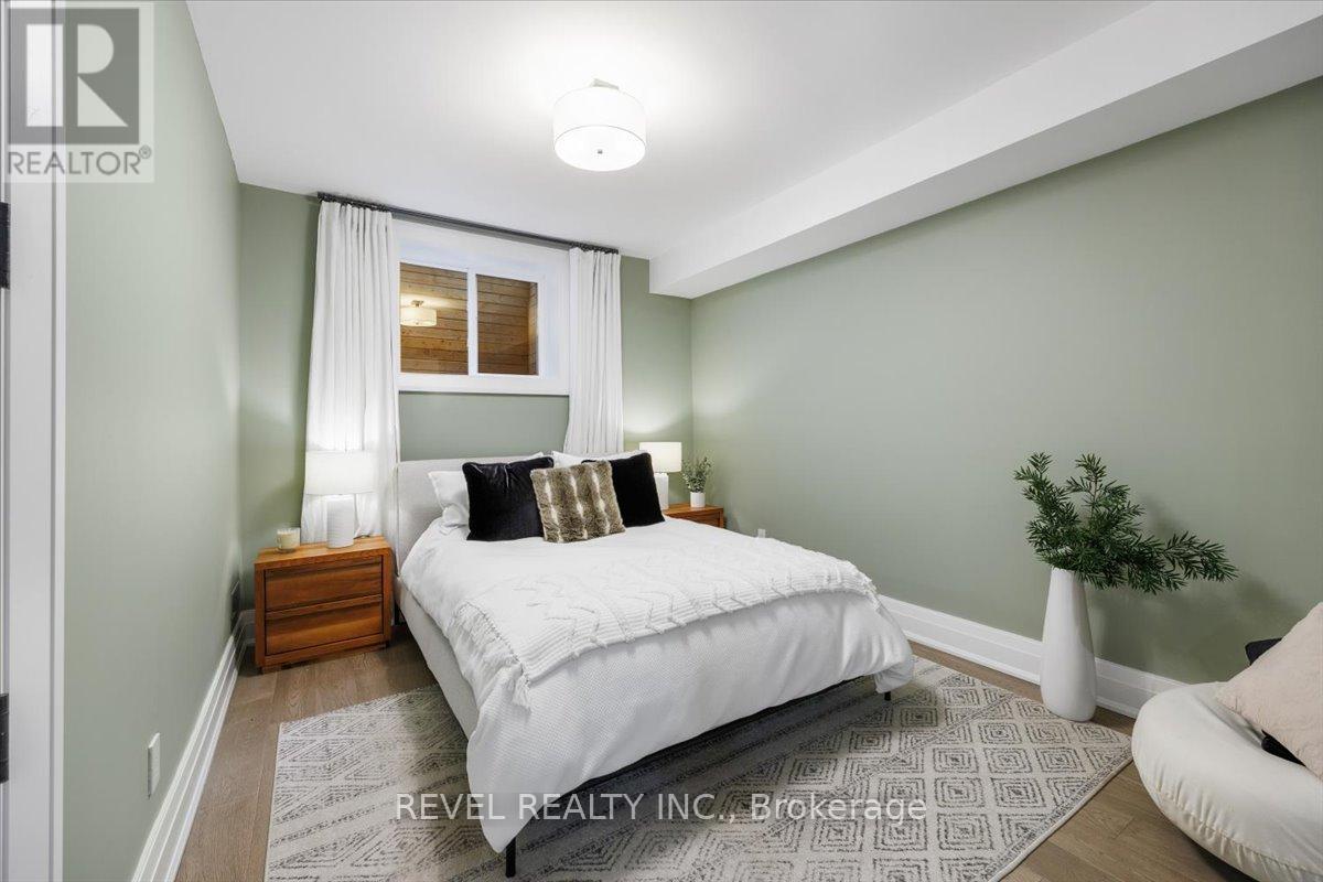 493 Brookside Drive, Oakville, Ontario  L6K 1R4 - Photo 37 - W12416428