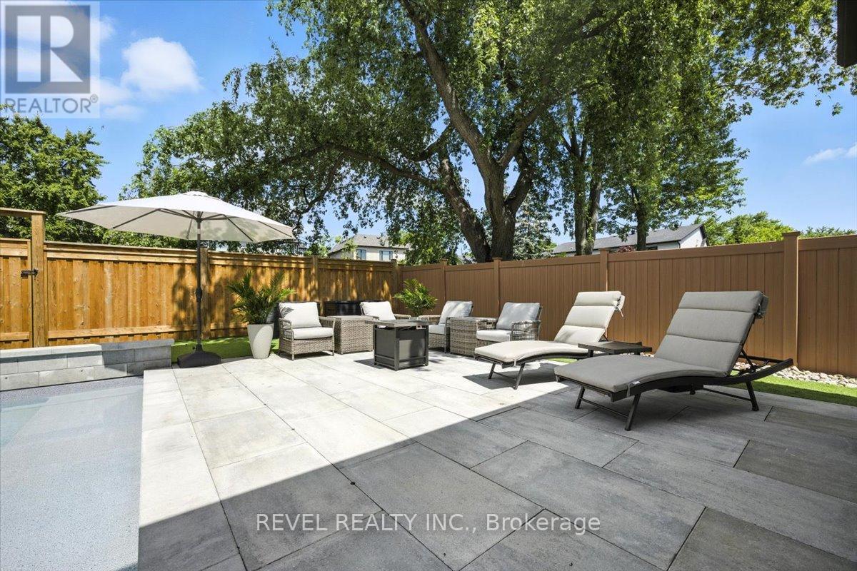 493 Brookside Drive, Oakville, Ontario  L6K 1R4 - Photo 46 - W12416428