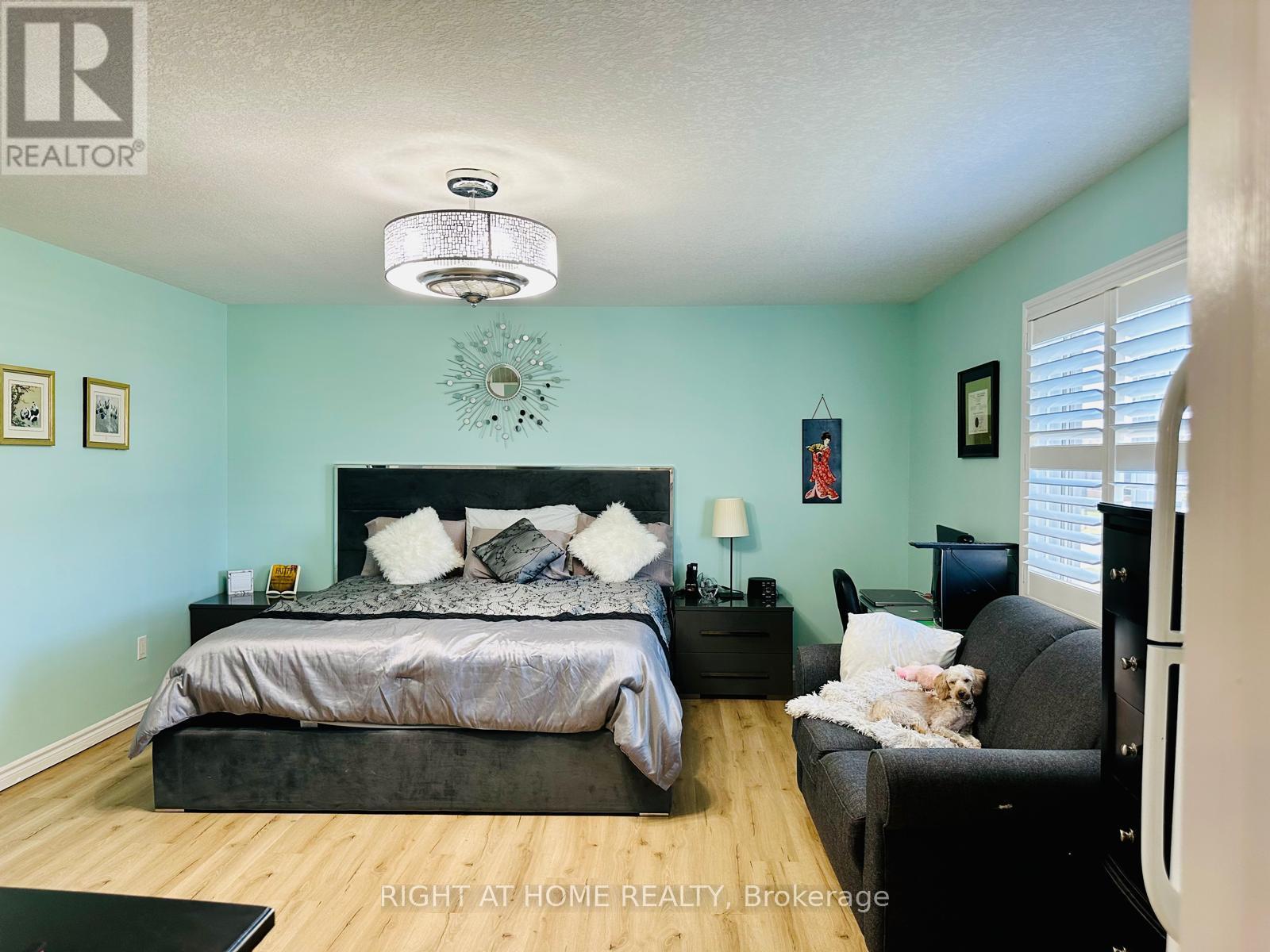 8889 Dogwood Crescent, Niagara Falls, Ontario  L2H 0L1 - Photo 18 - X12416381