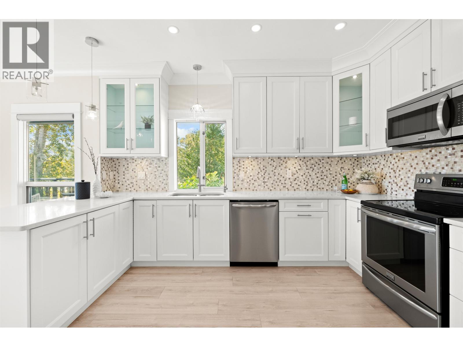 213 4955 RIVER ROAD, Delta, British Columbia