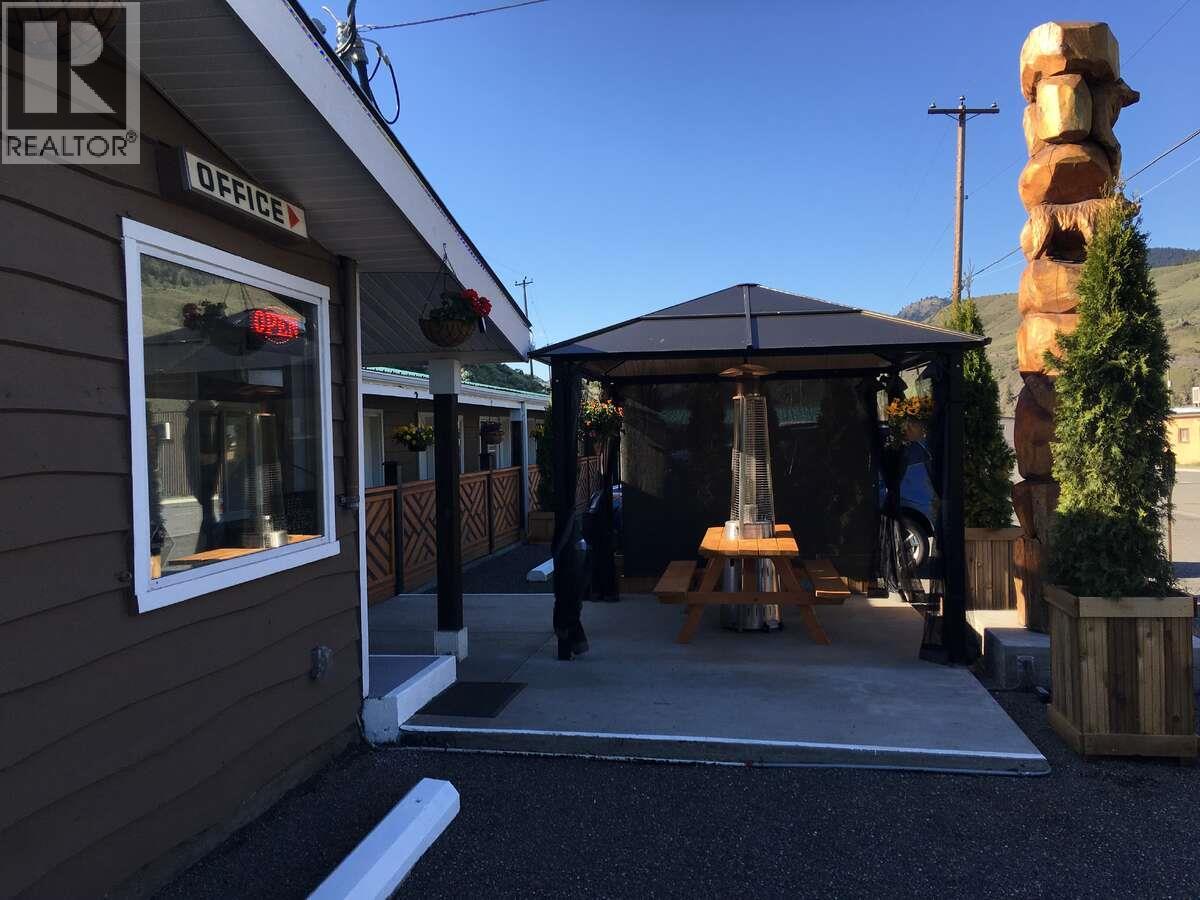 1197 Collins Road, Cache Creek, British Columbia  V0K 1H0 - Photo 3 - 10363639