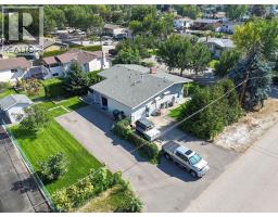 1060 Thompson Road, kelowna, British Columbia
