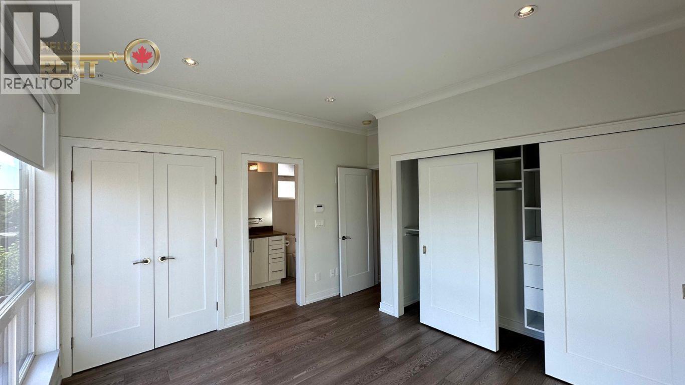 233 W 18th Street, North Vancouver, British Columbia  V7M 1W7 - Photo 10 - R3050219