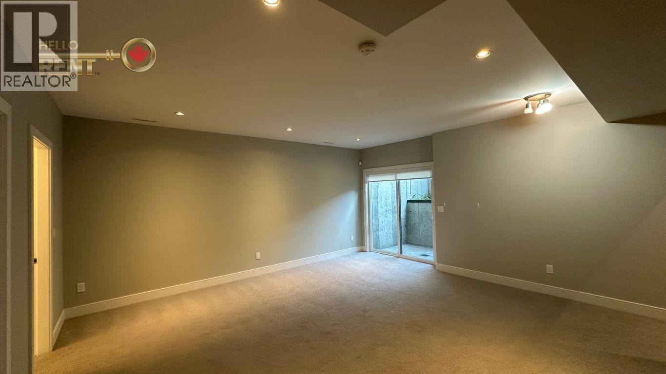233 W 18th Street, North Vancouver, British Columbia  V7M 1W7 - Photo 23 - R3050219