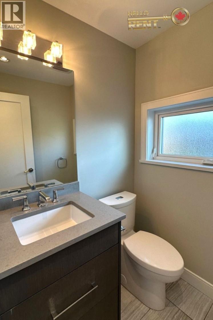 233 W 18th Street, North Vancouver, British Columbia  V7M 1W7 - Photo 7 - R3050219