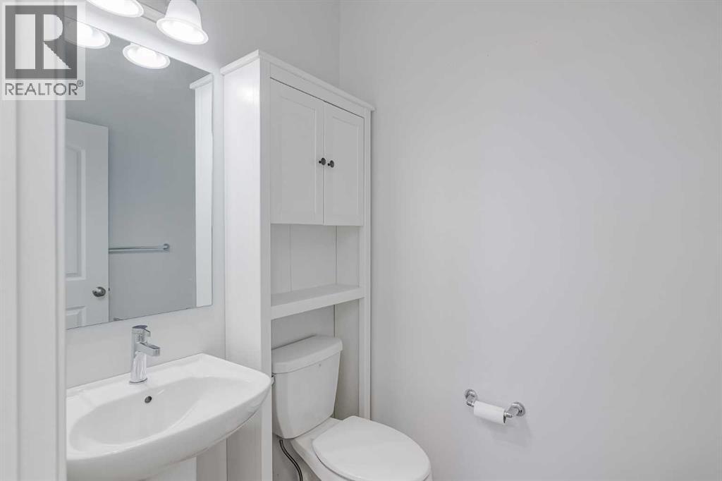 96 Seton Villas Se, Calgary, Alberta  T3M 3K2 - Photo 15 - A2255050