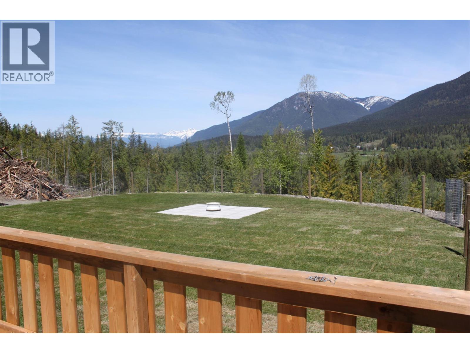 450 Brouse Loop Road, Nakusp, British Columbia  V0G 1R1 - Photo 16 - 10363631