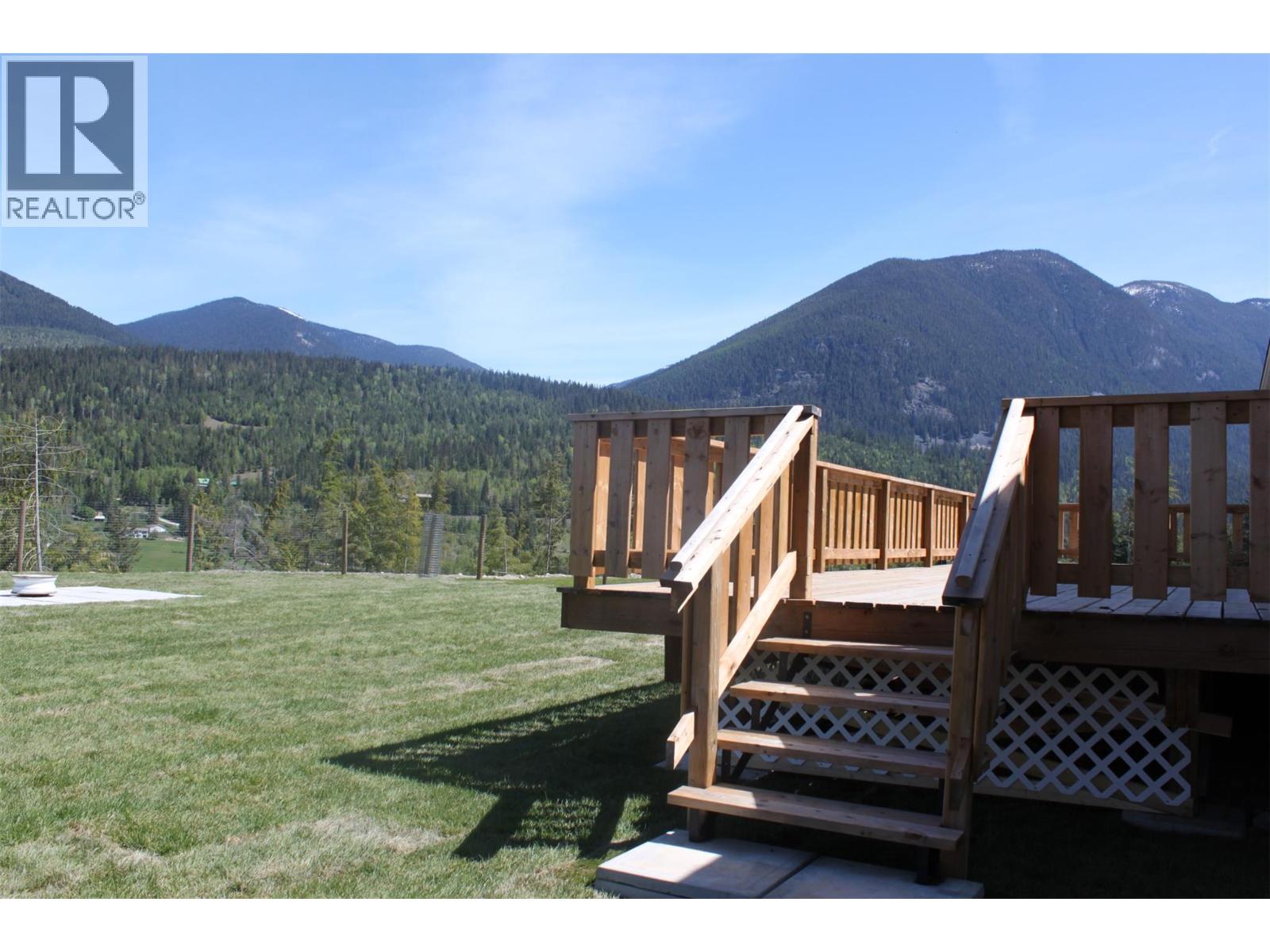 450 Brouse Loop Road, Nakusp, British Columbia  V0G 1R1 - Photo 17 - 10363631