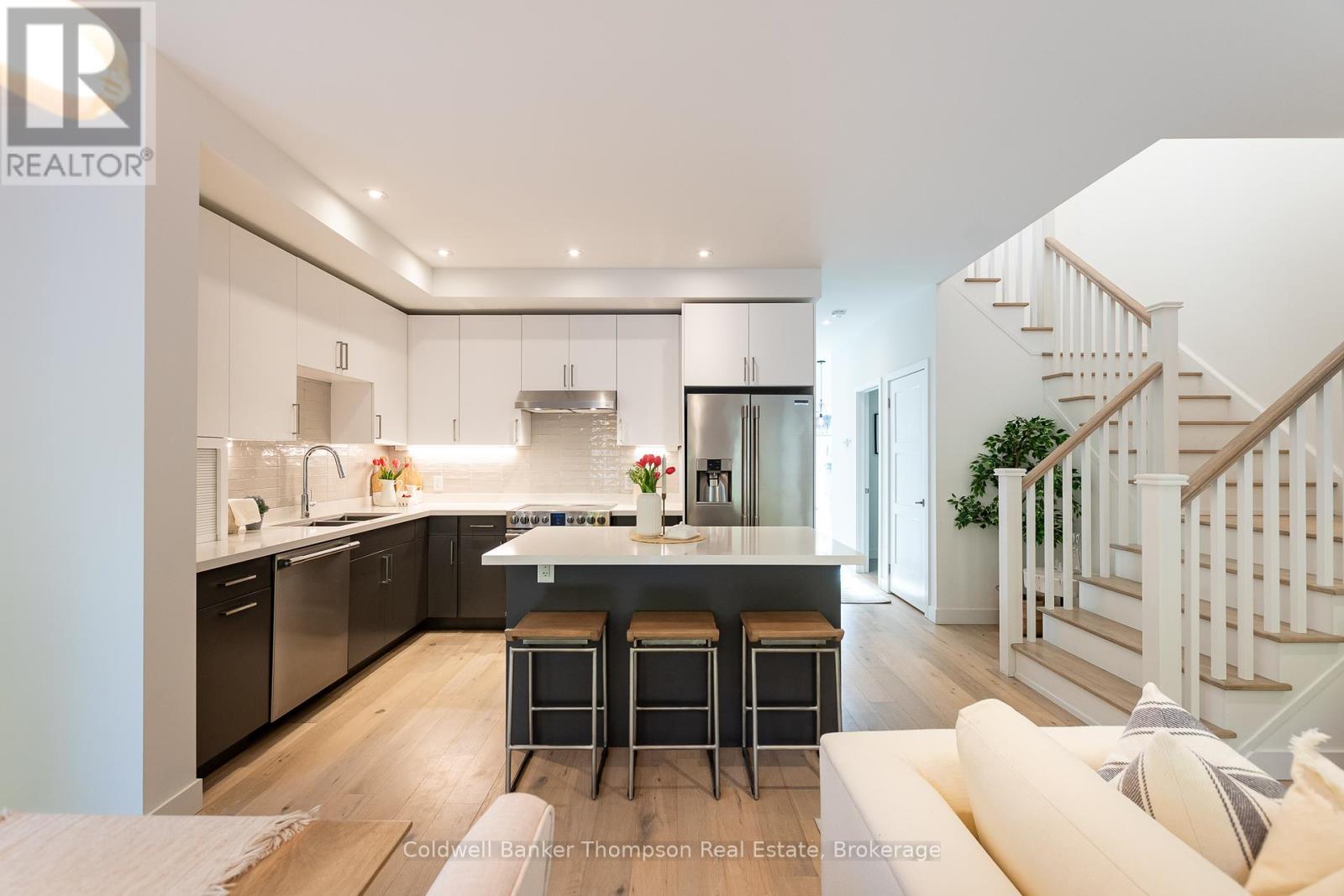 21 Cascade Lane, Huntsville, Ontario  P1H 1Y3 - Photo 15 - X12401039